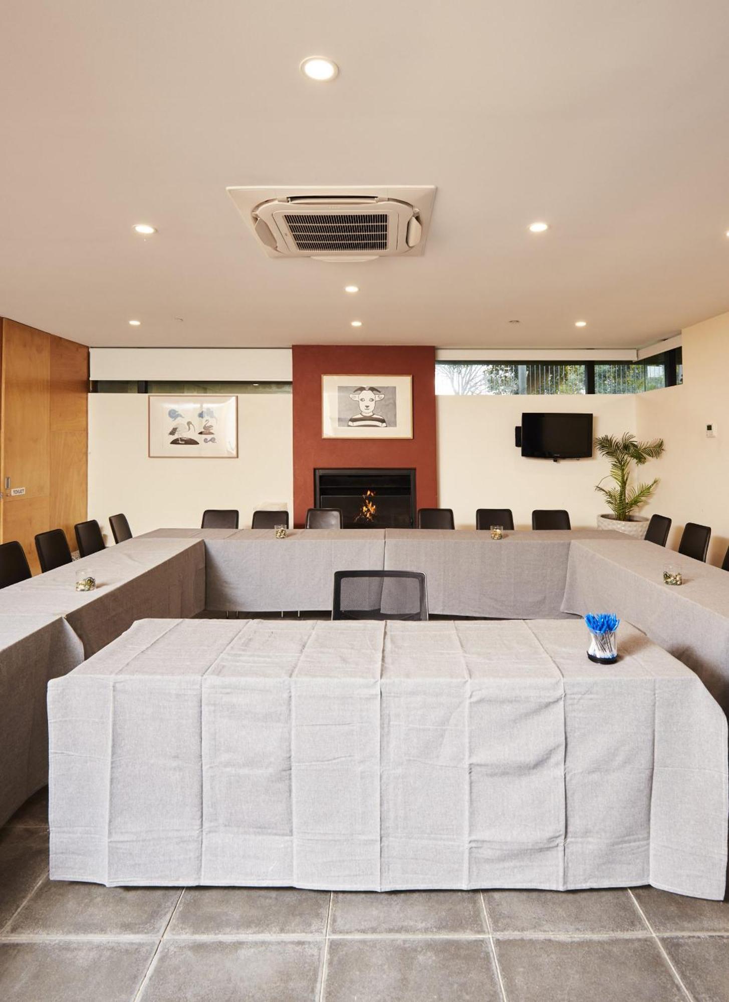 Phillip Island Apartments Cowes Exterior photo
